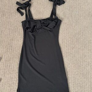 Elegant Black Bow-Tie Strap Dress